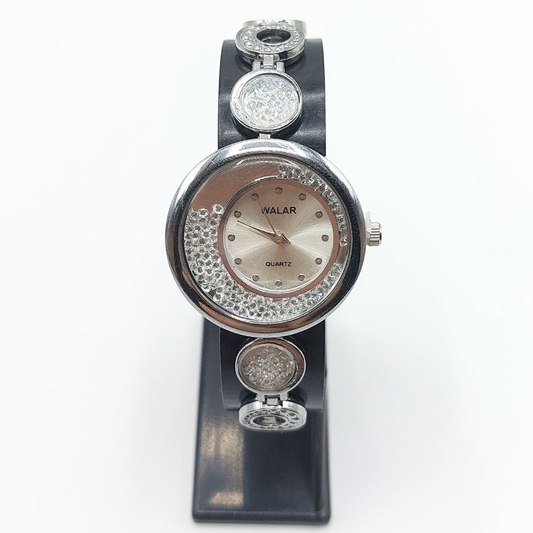 ساعت مچی عقربه ای زنانه مدل WALAR کد 07